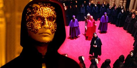 eyes wide shut cut scenes|Deconstructing Stanley Kubrick's Eyes Wide Shut: The .